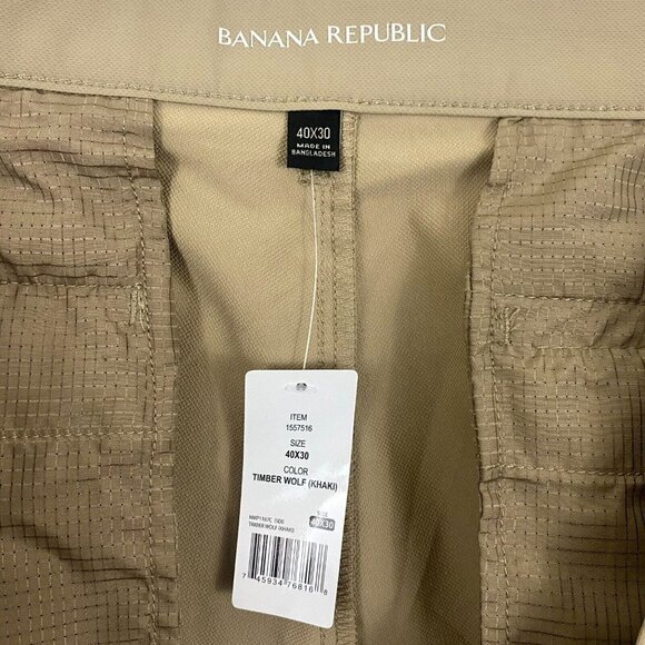 Banana Republic Performance Chino Pants Men's Size 40x30 Polyester Khaki NEW - Picture 2 of 15